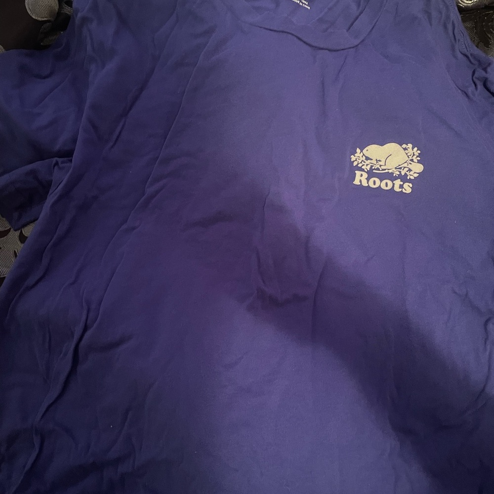 roots t shirt